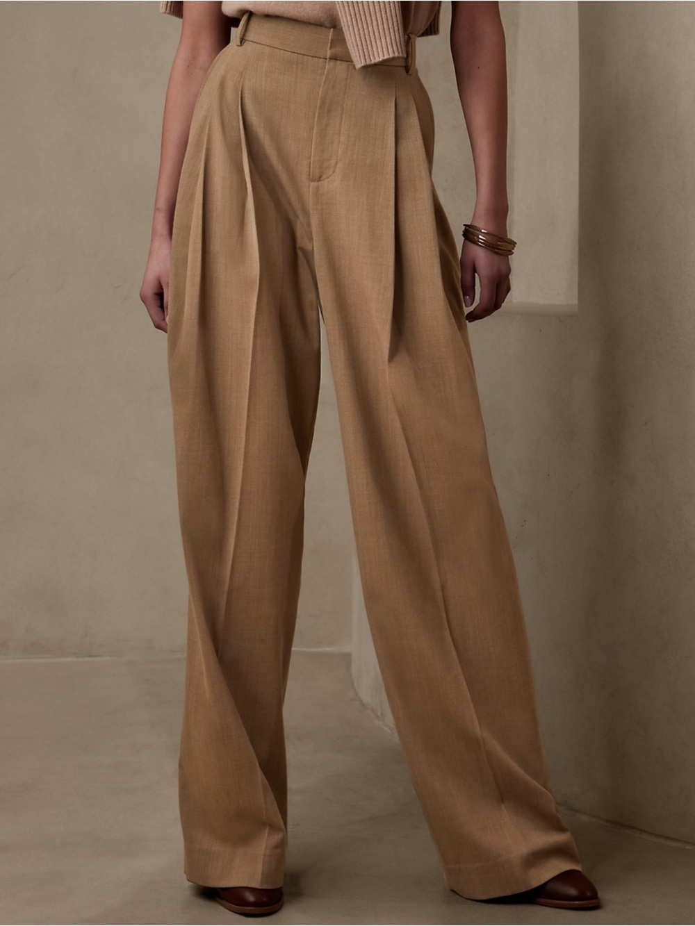 Banana Republic - Long Siena Wide-leg Italian Wool Pant - Camel